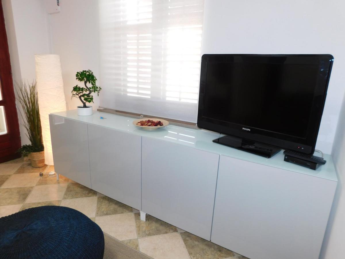 Apartment Stella Koper Buitenkant foto