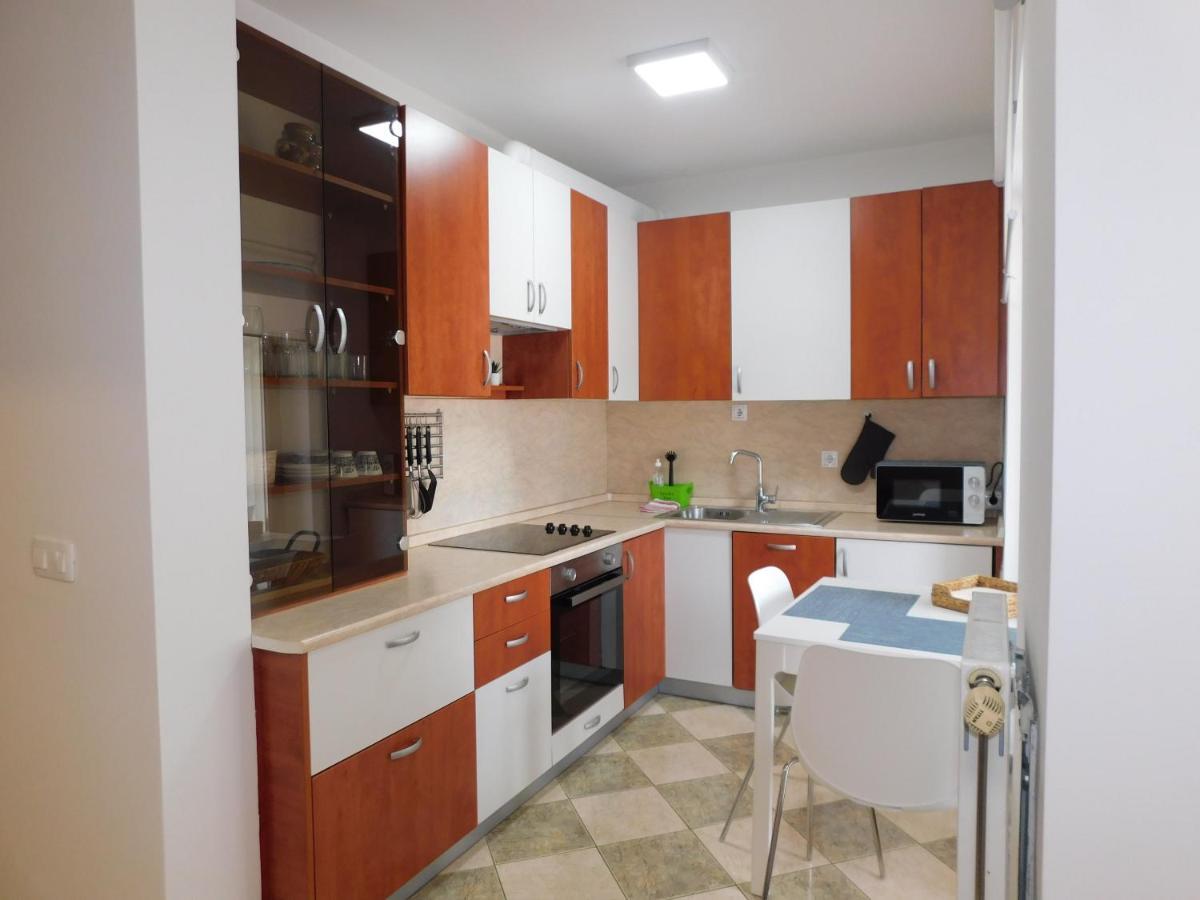 Apartment Stella Koper Buitenkant foto